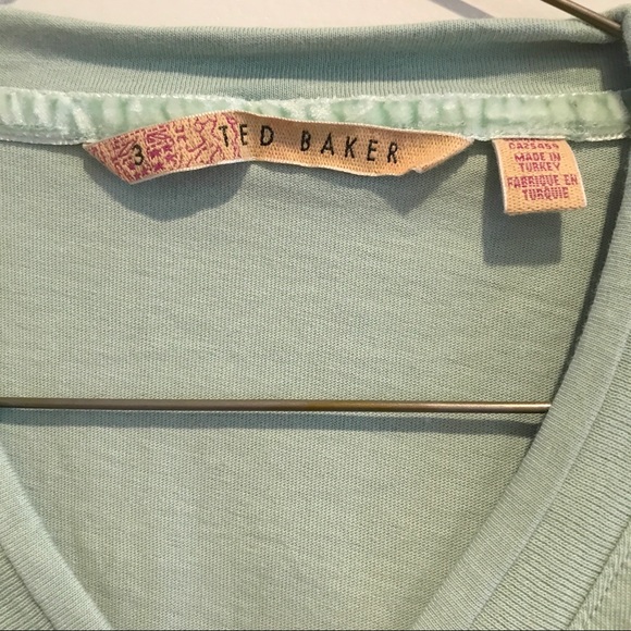 ❌sold❌ Ted Baker Green Embroidered Shirt - Picture 6 of 8